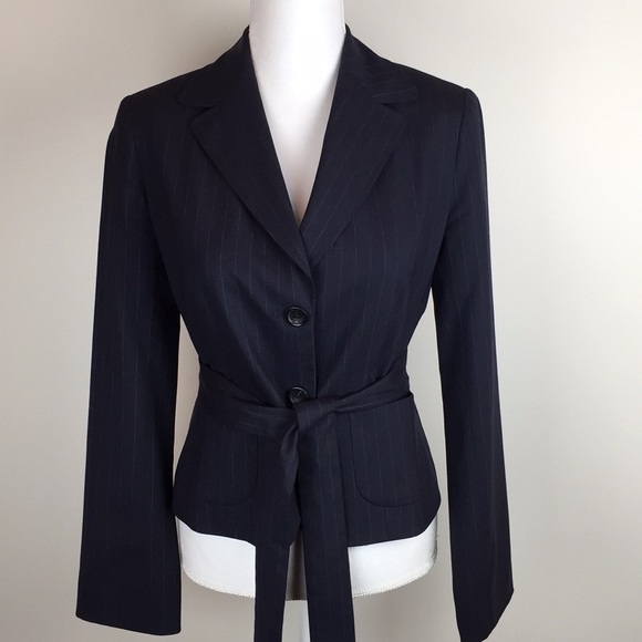 Banana Republic Jackets & Blazers - Banana Republic Pinstripe Tie Waist Suit Jacket
